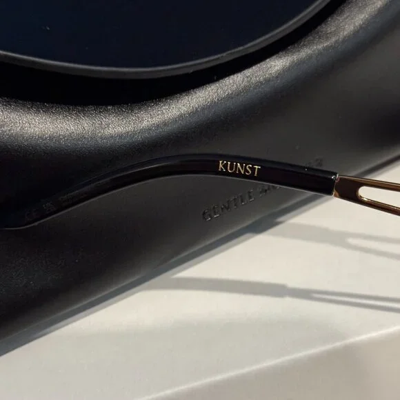 Gentle Monster Designer Oval Black Sunglasses Minimal Luxury Look - Picture 7 of 8